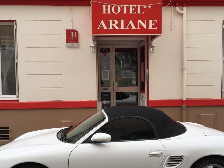 Hotel Ariane à Vichy Extérieur photo